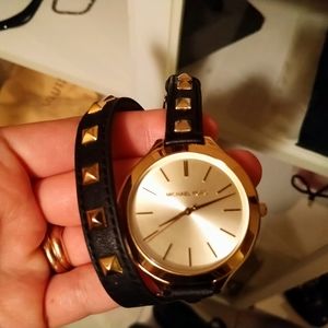 Micheal kors double leather watch